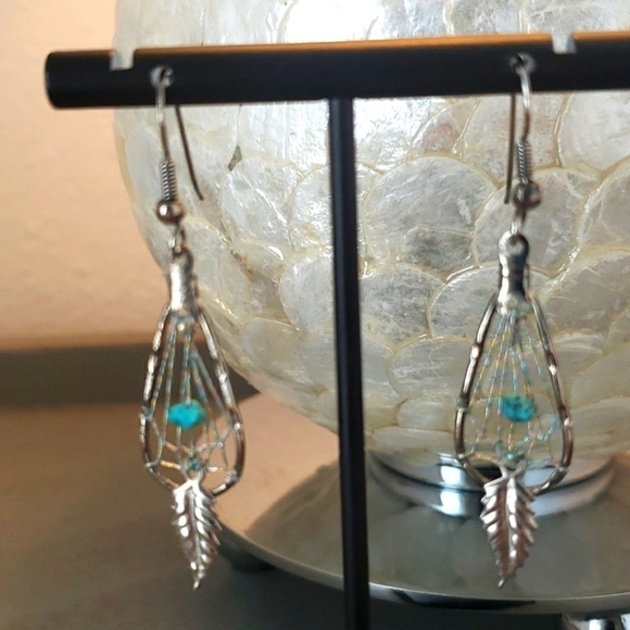 SOUTHWESTERN Style Dream Catcher Silver Pierced Earrings Turquoise - Picture 2 of 6
